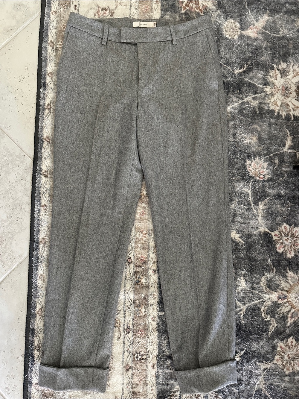 Suistudio Wool Trousers in Light Gray Robin Cuffed Pants